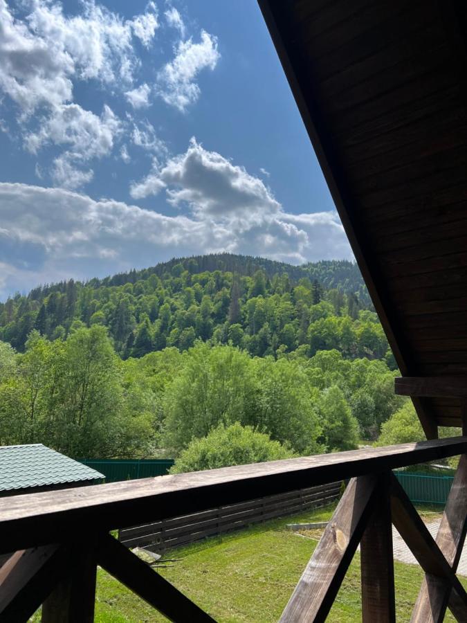 Veranda Mykulychyn Exterior foto
