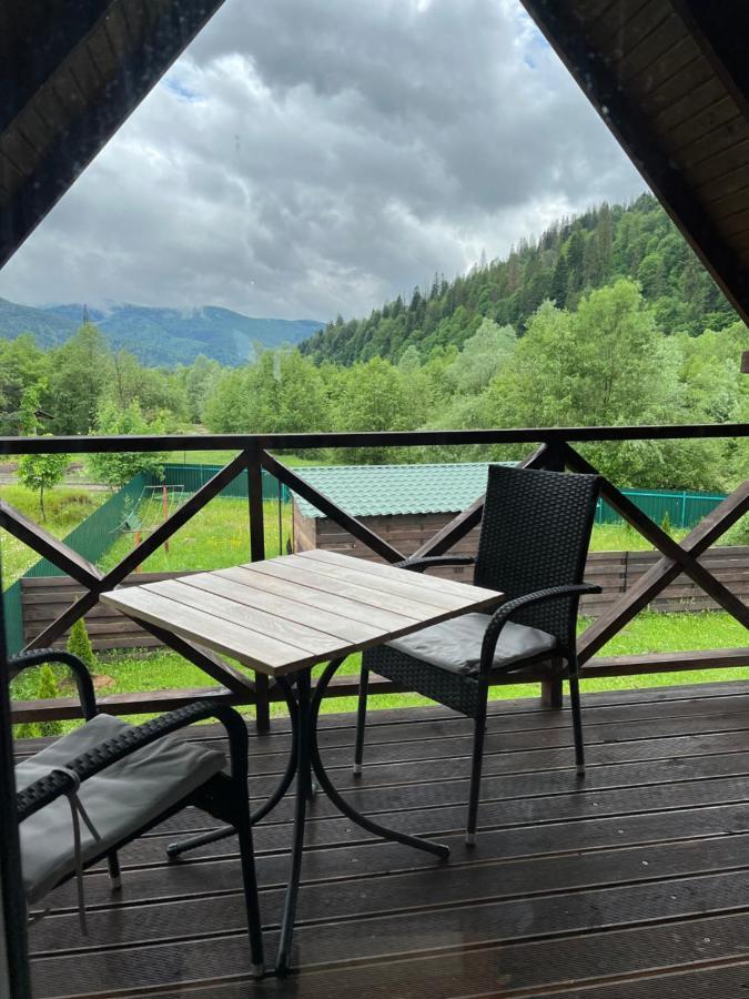 Veranda Mykulychyn Exterior foto