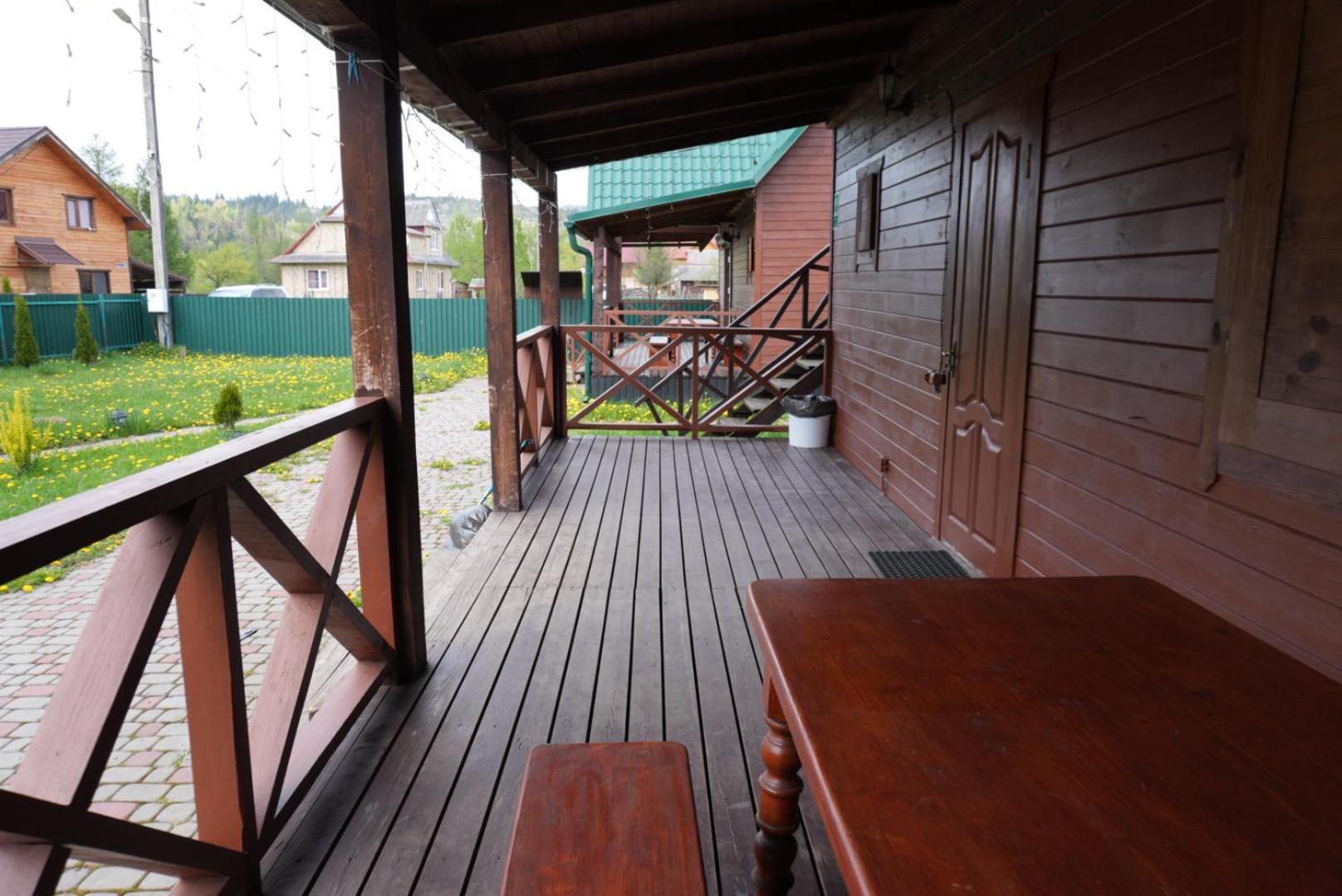 Veranda Mykulychyn Exterior foto